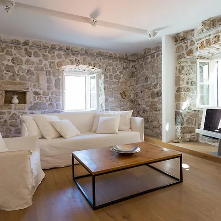 Nivalia A6 Dubrovnik
